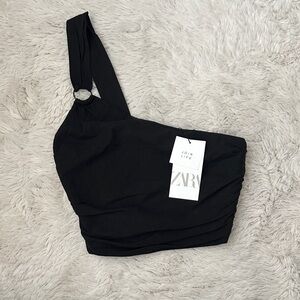 NWT Zara  SZ XS Black  One-Shoulder ruched Crop Top